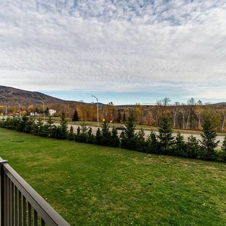 Initial - Boho - Mont-Sainte-Anne Apartment Beaupré Exterior photo