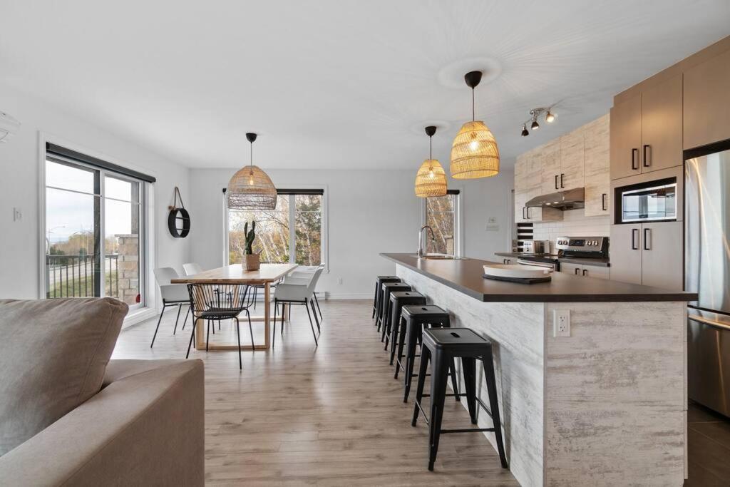 Initial - Boho - Mont-Sainte-Anne Apartment Beaupré Exterior photo